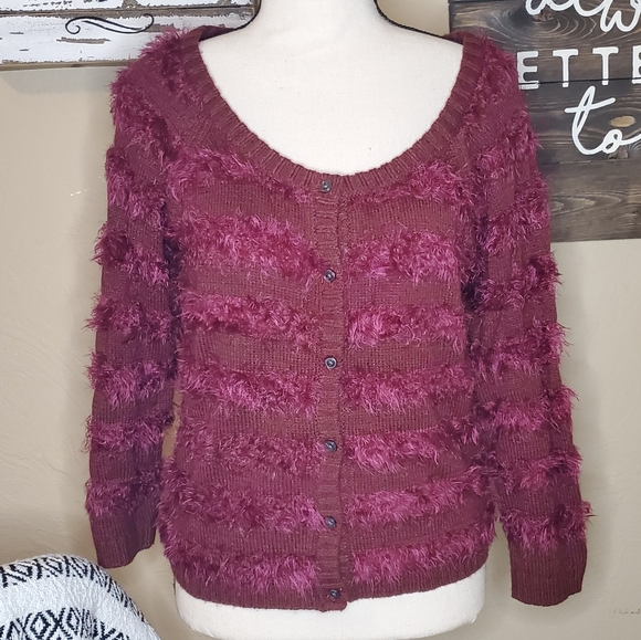 Arizona Jean Company Sweaters - Arizona Jean Co. Mauve Purple Fuzzy Sweater Large.